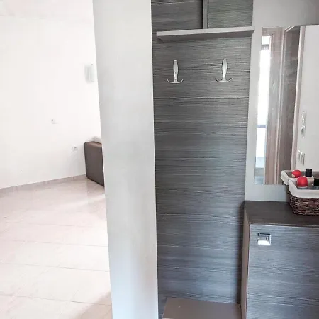 Sunny Star Dreams W Prime Location, Pool, Sea View