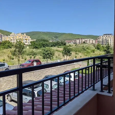 Sunny Star Dreams W Prime Location, Pool, Sea View Appartamento